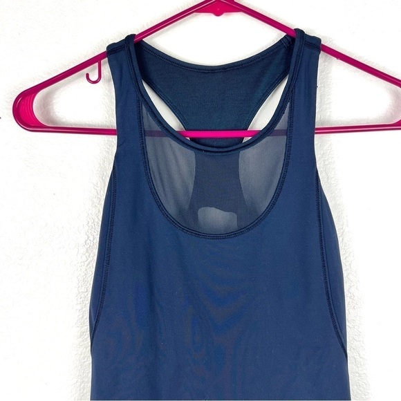 Lululemon Gear Up Black Mesh Detail Tank size 4 - Picture 2 of 8